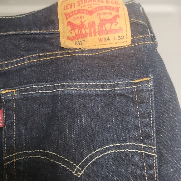Levi's jeans - Picture 3 of 3